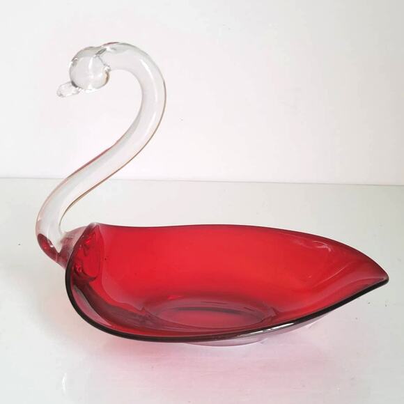 Duncan Miller Swan Candy Nut Dish Ruby Red Glass Trinket Mid Century Mod 1940s - Picture 2 of 9